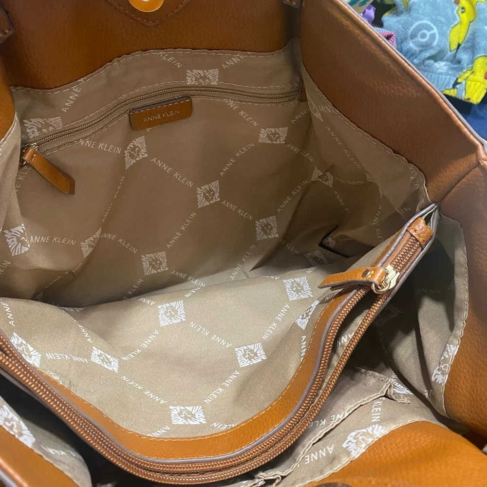 Anne Klein Tan Tote with Gold Accents - Picture 6 of 12
